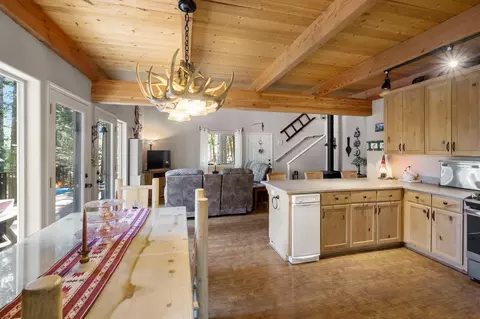 Dining - 758 Yuroc, Dorrington, CA 95223 photo 3 of 3