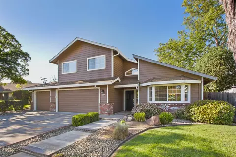 3971 Woodpointe Cir, Sacramento, CA 95821
