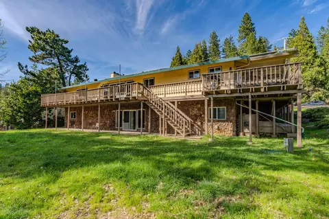 26262 Fairway Dr, Pioneer, CA 95666