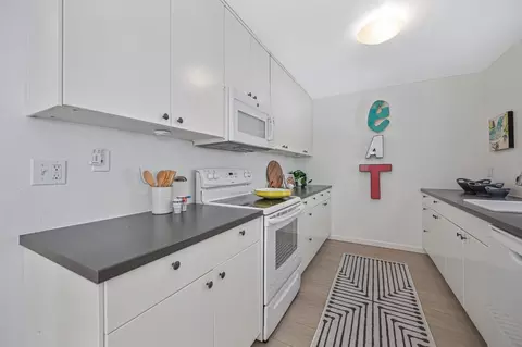 3211 Chesapeake Bay Ave, Davis, CA 95616 photo 14