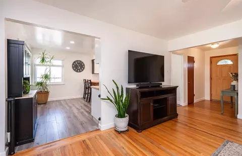 Entry Way - 6224 Templeton Dr, Carmichael, CA 95608 photo 2 of 2