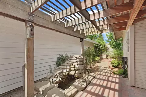 Exterior - 176 Rivergate Pl, Lodi, CA 95240 photo 12 of 17