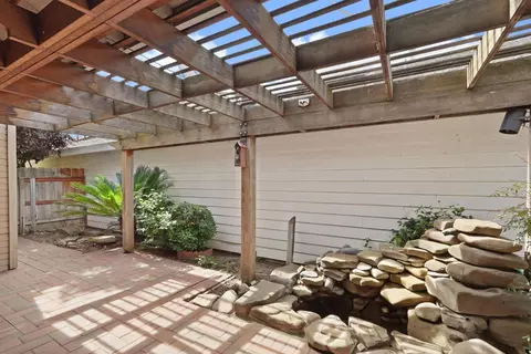 Exterior - 176 Rivergate Pl, Lodi, CA 95240 photo 11 of 17