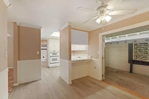Entry Way - 176 Rivergate Pl, Lodi, CA 95240 photo 2 of 2