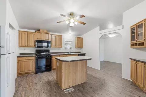 2113 Barrington Ln, Modesto, CA 95350 photo 8