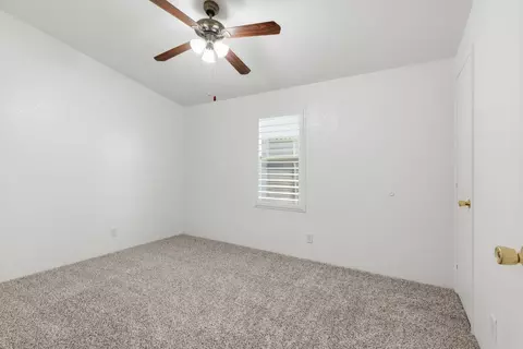 2113 Barrington Ln, Modesto, CA 95350 photo 14