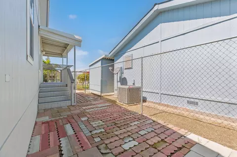 2113 Barrington Ln, Modesto, CA 95350 photo 20