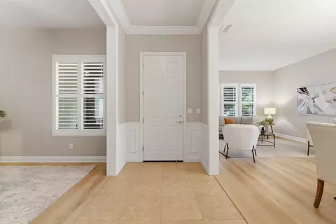 Entry Way - 2499 Appleleaf Ln, Manteca, CA 95336 photo 2 of 4
