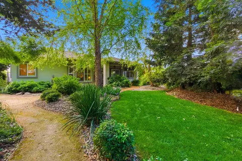 Exterior - 2499 Appleleaf Ln, Manteca, CA 95336 photo 12 of 17