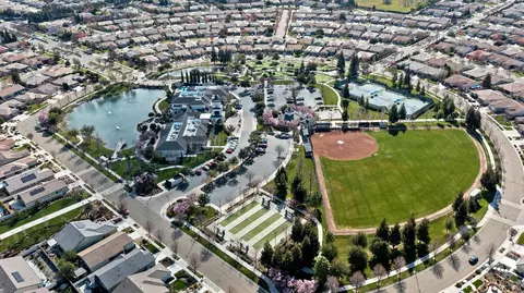 View/Area - 2499 Appleleaf Ln, Manteca, CA 95336 photo 4 of 4