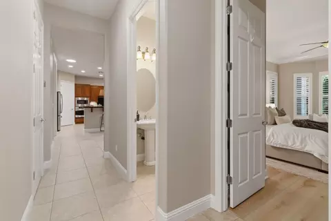 Entry Way - 2499 Appleleaf Ln, Manteca, CA 95336 photo 4 of 4