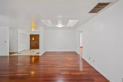Living - 2101 Bridger Dr, Modesto, CA 95358 photo 3 of 7