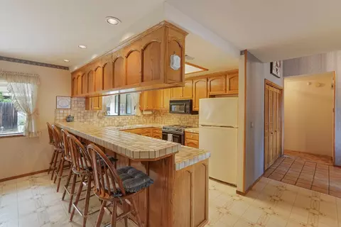 524 Nevins Dr, Lodi, CA 95242 photo 6
