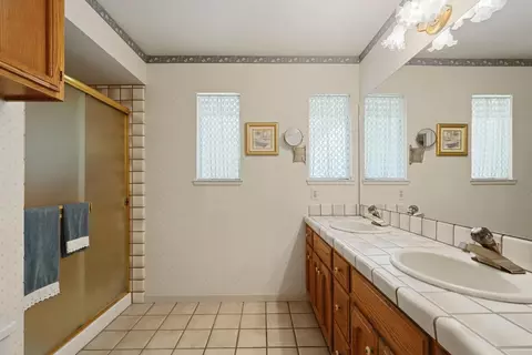 524 Nevins Dr, Lodi, CA 95242 photo 17