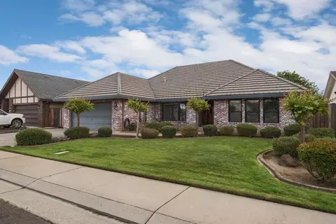 524 Nevins Dr, Lodi, CA 95242