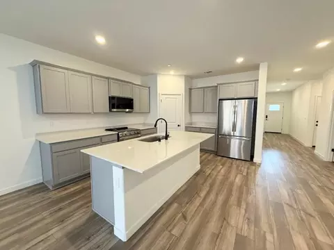 Kitchen - 4639 Sami Jo Dr, Merced, CA 95348 photo 1 of 2