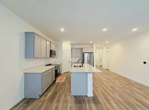 Kitchen - 4639 Sami Jo Dr, Merced, CA 95348 photo 2 of 2
