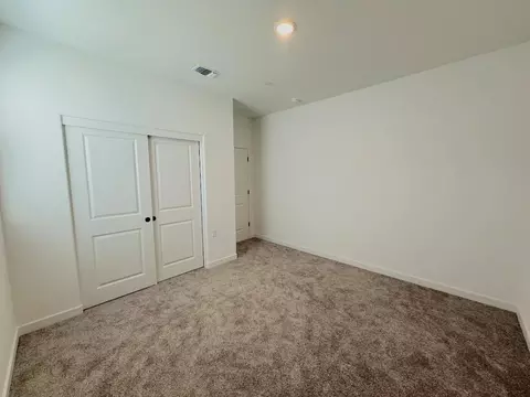 Bedroom - 4639 Sami Jo Dr, Merced, CA 95348 photo 4 of 8