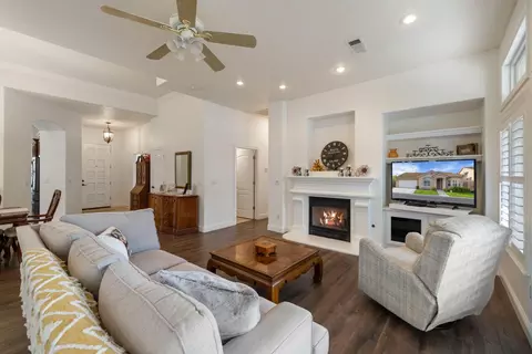 3220 Jonathan Ln, Modesto, CA 95355 photo 12