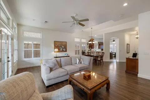 3220 Jonathan Ln, Modesto, CA 95355 photo 10