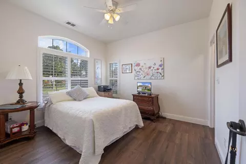 3220 Jonathan Ln, Modesto, CA 95355 photo 14