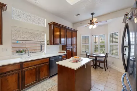 3220 Jonathan Ln, Modesto, CA 95355 photo 7