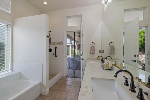 3220 Jonathan Ln, Modesto, CA 95355 photo 24