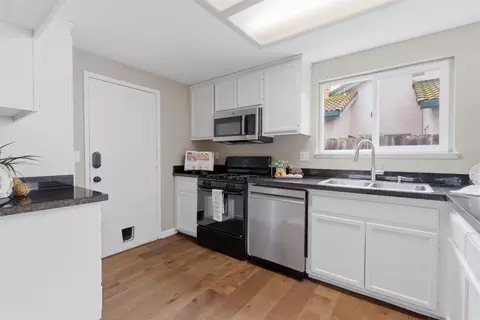 Kitchen - 1521 January Dr, Modesto, CA 95358 photo 3 of 5