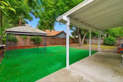 Exterior - 1521 January Dr, Modesto, CA 95358 photo 6 of 9