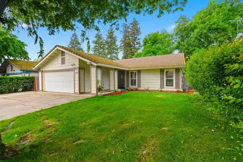Exterior - 1521 January Dr, Modesto, CA 95358 photo 2 of 9