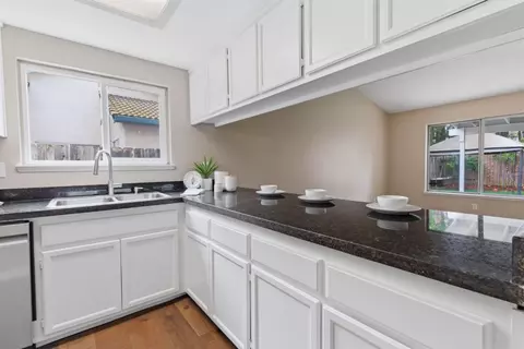 Kitchen - 1521 January Dr, Modesto, CA 95358 photo 4 of 5