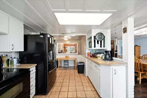 Kitchen - 1813 Union Ridge Rd, Placerville, CA 95667 photo 3 of 3