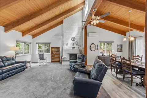 Living - 16631 Oscar Dr, Grass Valley, CA 95949 photo 2 of 2