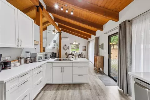 Kitchen - 16631 Oscar Dr, Grass Valley, CA 95949 photo 2 of 3