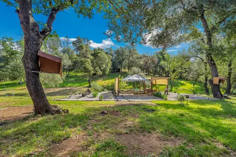 13621 Lynda Lynn Way, Redding, CA 96003 photo 54