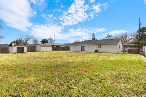 Exterior - 81 Hollis Ln, Gridley, CA 95948 photo 3 of 7