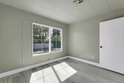 5603 S Gledhill Ave #E, Olivehurst, CA 95961 photo 23