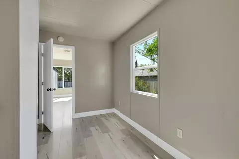 5603 S Gledhill Ave #E, Olivehurst, CA 95961 photo 31