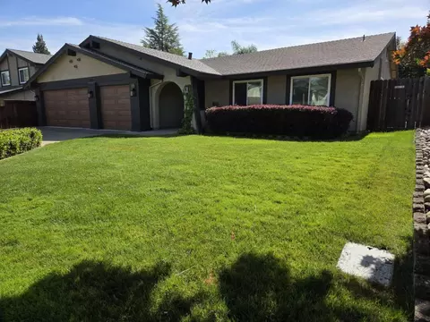 8328 Canyon Oak Dr, Citrus Heights, CA 95610