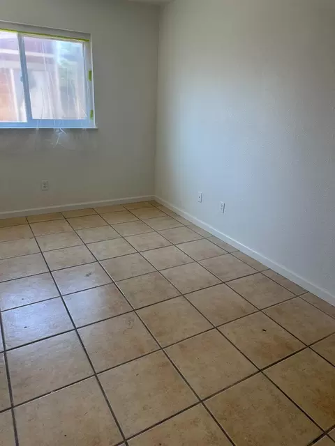 Bedroom - 305 Boone Way, Modesto, CA 95351 photo 2 of 3