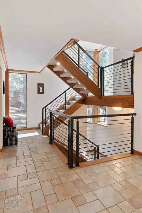 Entry Way - 3703 Ottawa Dr, Dorrington, CA 95223 photo 5 of 6