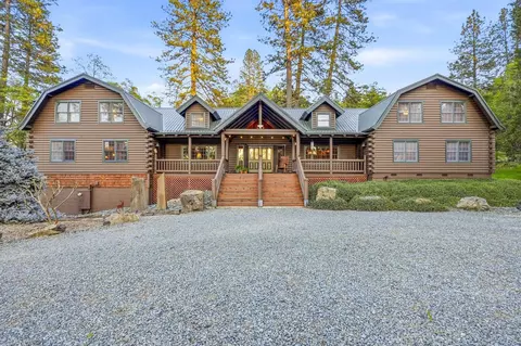 12735 Davis Ln, Nevada City, CA 95959
