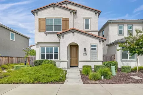4509 Blackrock Dr, Sacramento, CA 95834