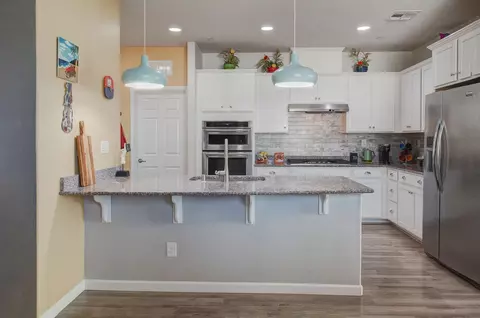 Kitchen - 1635 Arbor Brook Dr, Manteca, CA 95336 photo 1 of 3