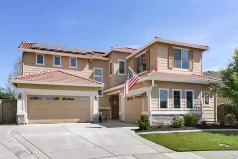 1916 Beale Cir, Lincoln, CA 95648