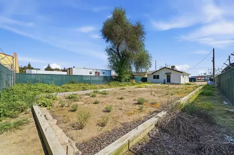 Exterior - 613 Beard Ave, Modesto, CA 95354 photo 12 of 12
