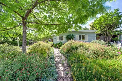 1406 Duke Dr, Davis, CA 95616