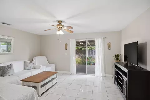 409 Belfast Ave, Modesto, CA 95354 photo 9