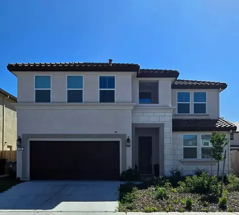 420 Monastery Dr, Lathrop, CA 95330