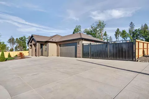6301 Ruby Ln, Paradise, CA 95969 photo 3